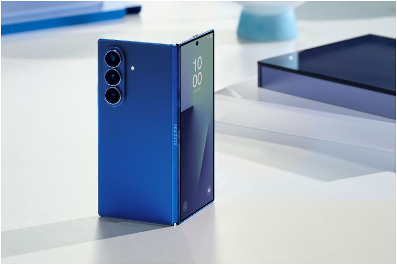Galaxy Z Fold7 in Blue Shadow, Front + Back view